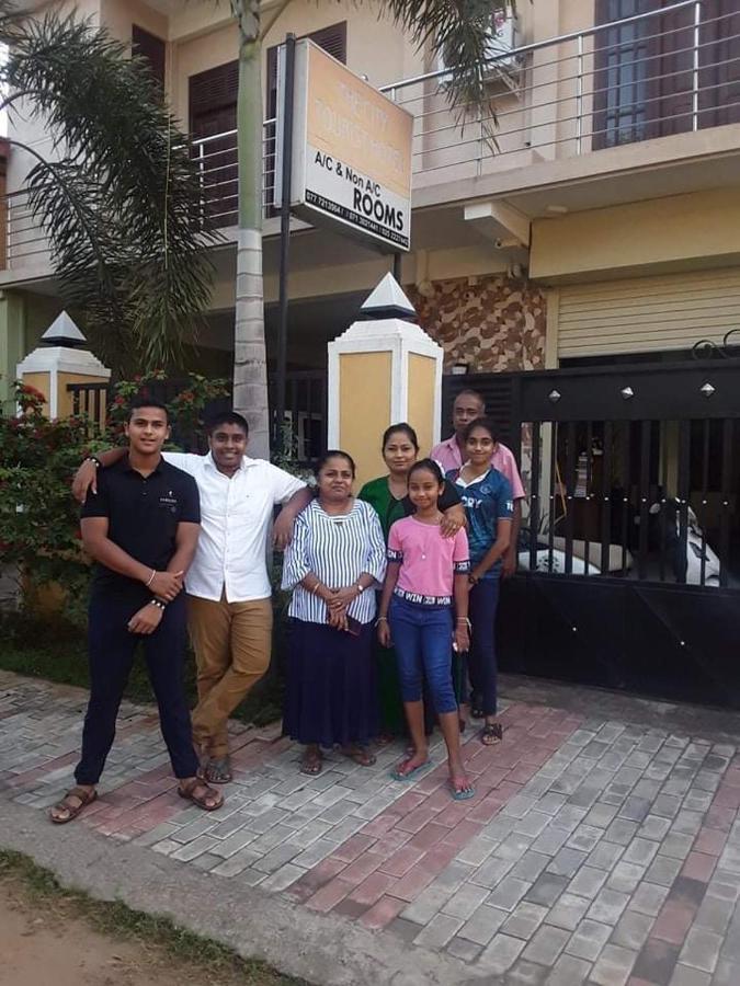 The City Tourist Hotel Anuradhapura Eksteriør bilde