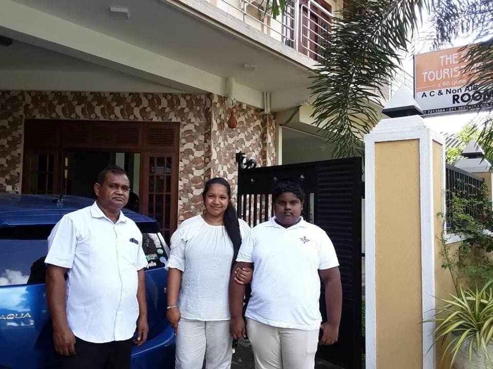 The City Tourist Hotel Anuradhapura Eksteriør bilde