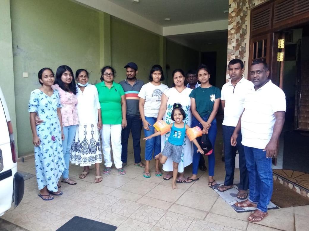 The City Tourist Hotel Anuradhapura Eksteriør bilde