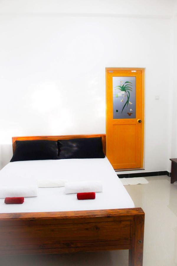 The City Tourist Hotel Anuradhapura Eksteriør bilde