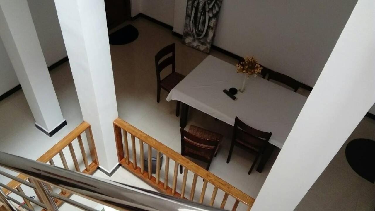 The City Tourist Hotel Anuradhapura Eksteriør bilde